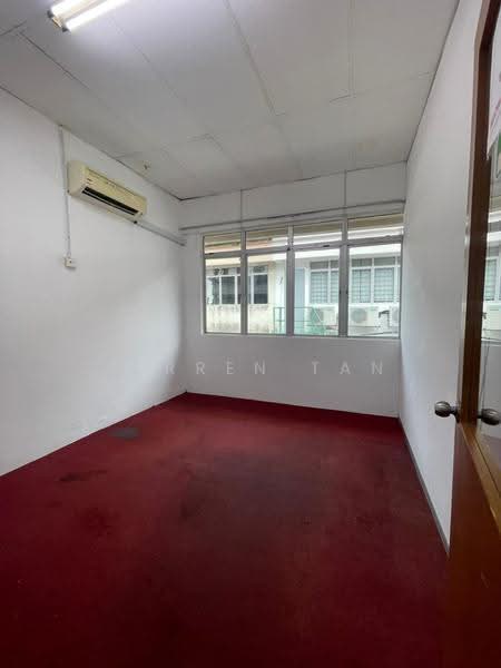 Shop for Rent in Bandar Bukit Puchong (Puchong) - Jarren Tan - Interior - PropertyGuru.com.my