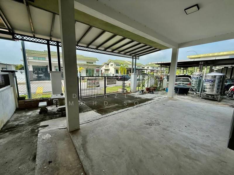 Rumah Berkembar untuk Dijual di Telok Panglima Garang (Selangor) - Mohd Hazlan bin Mohd Sopi - Exterior - PropertyGuru.com.my