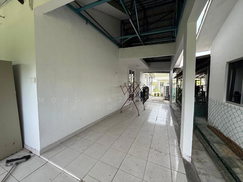 Rumah Berkembar untuk Dijual di Telok Panglima Garang (Selangor) - Mohd Hazlan bin Mohd Sopi - Exterior - PropertyGuru.com.my
