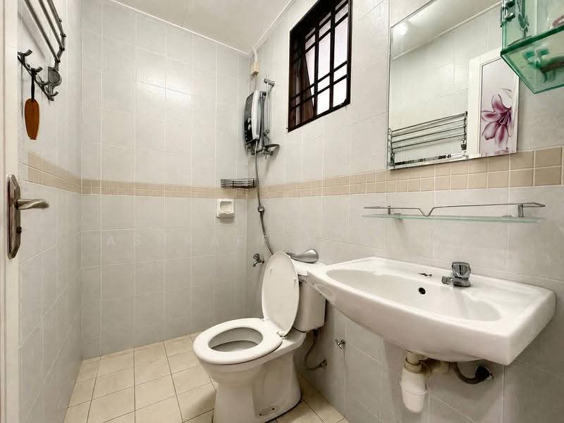 Semi-Detached House for Sale in Setia Impian (Setia Alam) - Ashraff Daniel - Bathroom - PropertyGuru.com.my