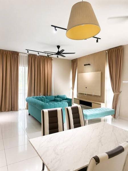 Rumah Teres 2-Tingkat untuk Dijual di Bandar Bukit Raja (Klang) - Hakim Fauzi - Living Room - PropertyGuru.com.my