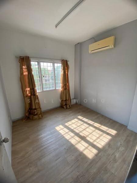 Apartment for Sale at Pangsapuri Bayu - Sally Wong - Interior - PropertyGuru.com.my
