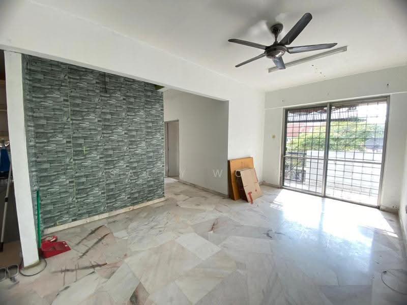 Apartment for Sale at Pangsapuri Bayu - Sally Wong - Living Room - PropertyGuru.com.my