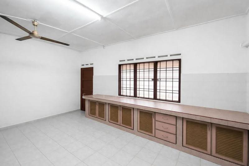 1-storey Terraced House for Sale in Taman Aman (Senai) - Melinda Ee - Interior - PropertyGuru.com.my