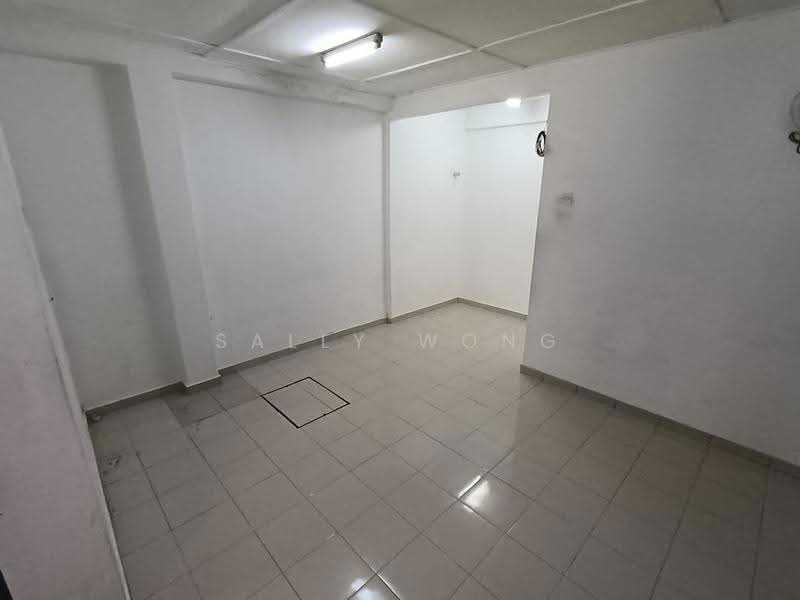 2-storey Terraced House for Sale in Taman Bukit Serdang (Seri Kembangan) - Sally Wong - Interior - PropertyGuru.com.my