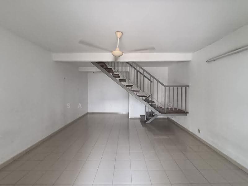 2-storey Terraced House for Sale in Taman Bukit Serdang (Seri Kembangan) - Sally Wong - Interior - PropertyGuru.com.my