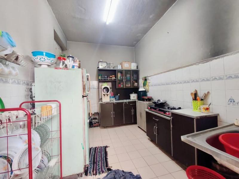 Condominium for Sale at Selesa Puteri Condominium - Jayden Ng - Kitchen - PropertyGuru.com.my
