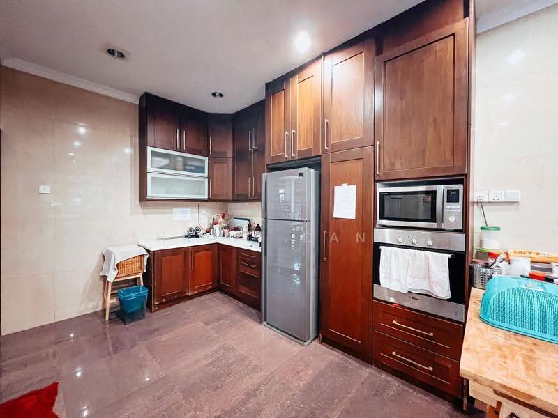 Semi-Detached House for Sale in Ampang Jaya (Ampang) - Ashraff Daniel - Kitchen - PropertyGuru.com.my