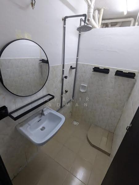 Pangsapuri untuk Disewa di Sri Penara - Syakir Adman - Bathroom - PropertyGuru.com.my
