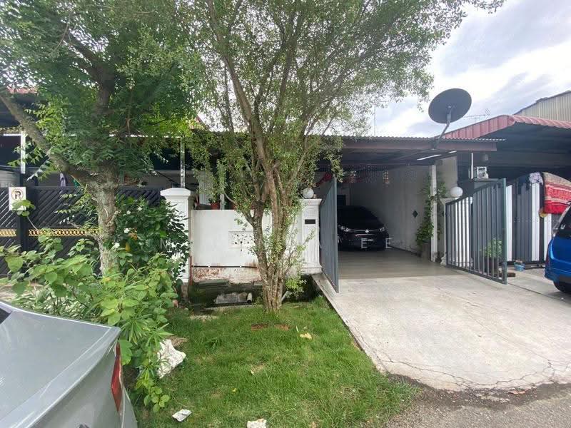 1-storey Terraced House for Sale in Taman Aman (Senai) - Melinda Ee - Exterior - PropertyGuru.com.my