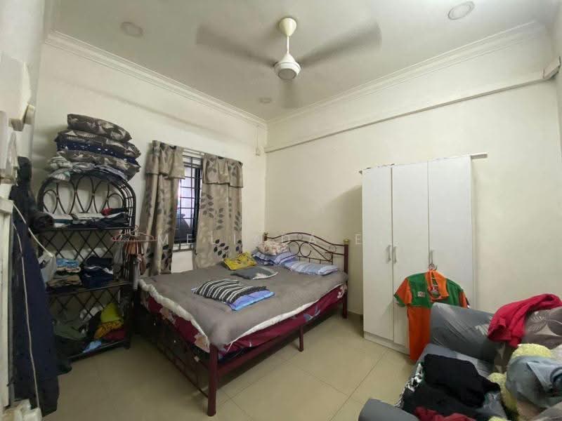 1-storey Terraced House for Sale in Taman Aman (Senai) - Melinda Ee - Bedroom - PropertyGuru.com.my