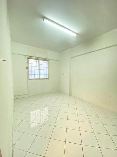 Apartment for Sale at Pangsapuri Vista Serdang - Sally Wong - Interior - PropertyGuru.com.my