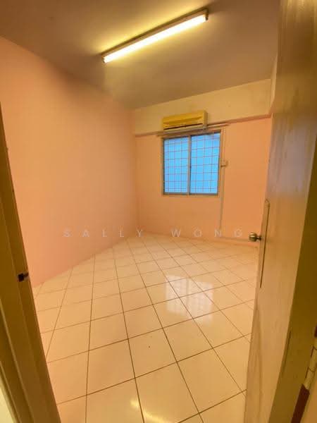 Apartment for Sale at Pangsapuri Vista Serdang - Sally Wong - Interior - PropertyGuru.com.my