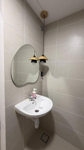 Pangsapuri untuk Disewa di Aman 1 - Fiona Lee - Bathroom - PropertyGuru.com.my