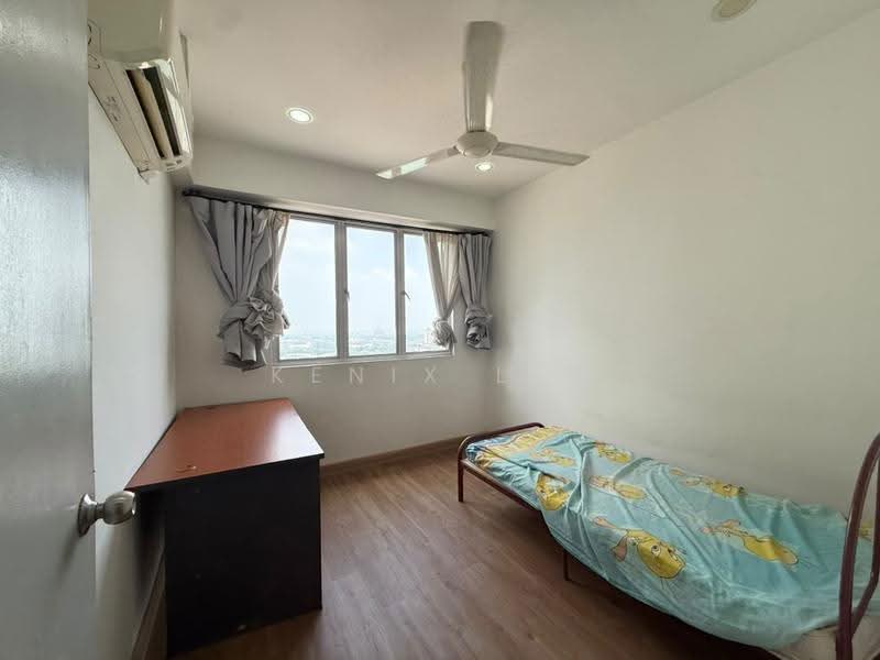 Kediaman Servis untuk Disewa di Main Place Residence - Kenix Lee - Bedroom - PropertyGuru.com.my