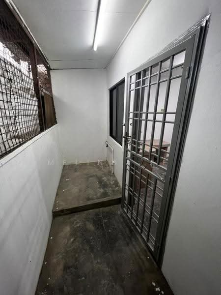 Rumah Teres 2-Tingkat untuk Dijual di Taman Muhibbah (Senai) - Melinda Ee - Entrance - PropertyGuru.com.my