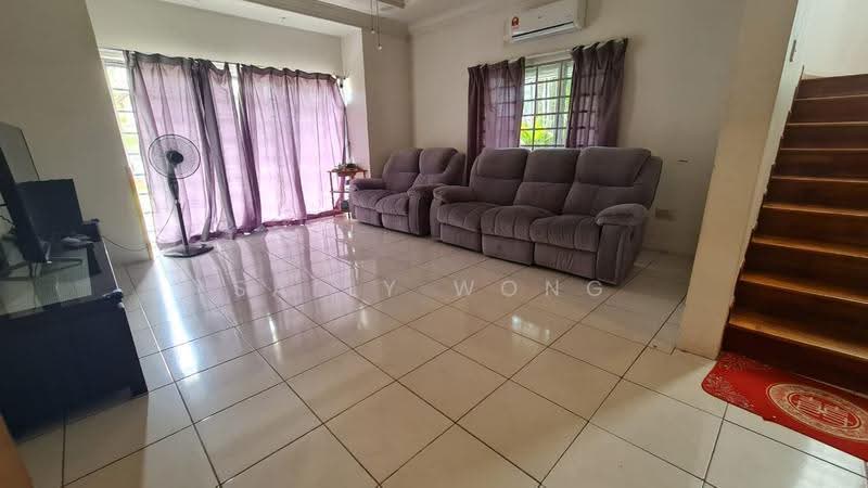 Semi-Detached House for Sale in Taman Sungai Besi Indah (Seri Kembangan) - Sally Wong - Living Room - PropertyGuru.com.my