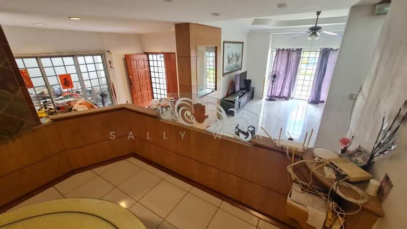 Semi-Detached House for Sale in Taman Sungai Besi Indah (Seri Kembangan) - Sally Wong - Living Room - PropertyGuru.com.my