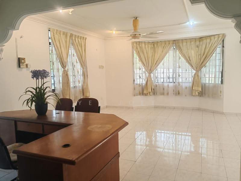 Semi-Detached House for Sale in Bukit Mertajam (Penang) - Yee Joey - Living Room - PropertyGuru.com.my
