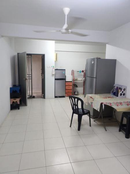 Pangsapuri untuk Dijual di Pangsapuri Suria 1 Batu Kawan - Esther Goh - Interior - PropertyGuru.com.my