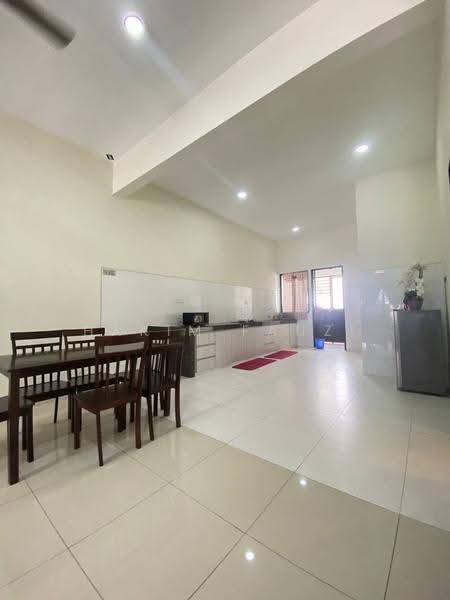 Rumah Teres 2-Tingkat untuk Dijual di Alam Impian (Shah Alam) - Hakim Fauzi - Kitchen - PropertyGuru.com.my