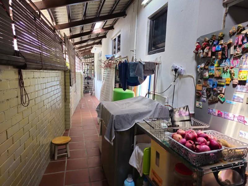 2-storey Terraced House for Sale in Taman Putra Perdana (Puchong) - Ammeer Nadzrai - Corridor - PropertyGuru.com.my