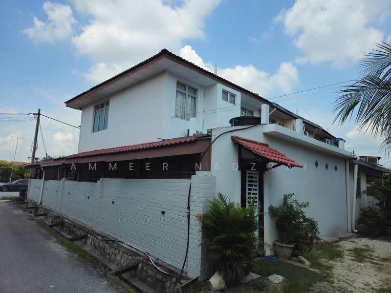 2-storey Terraced House for Sale in Taman Putra Perdana (Puchong) - Ammeer Nadzrai - Exterior - PropertyGuru.com.my