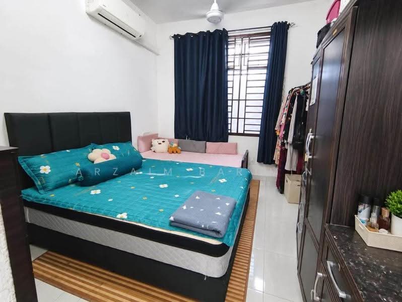 Terraced House for Sale in Senai (Kulai) - Arzaim Barimin - Bedroom - PropertyGuru.com.my