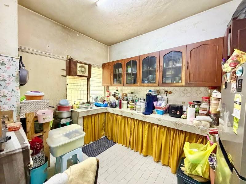 2-storey Terraced House for Sale in Taman Bukit Teratai (Ampang) - Tasya Ruslan - PropertyGuru.com.my
