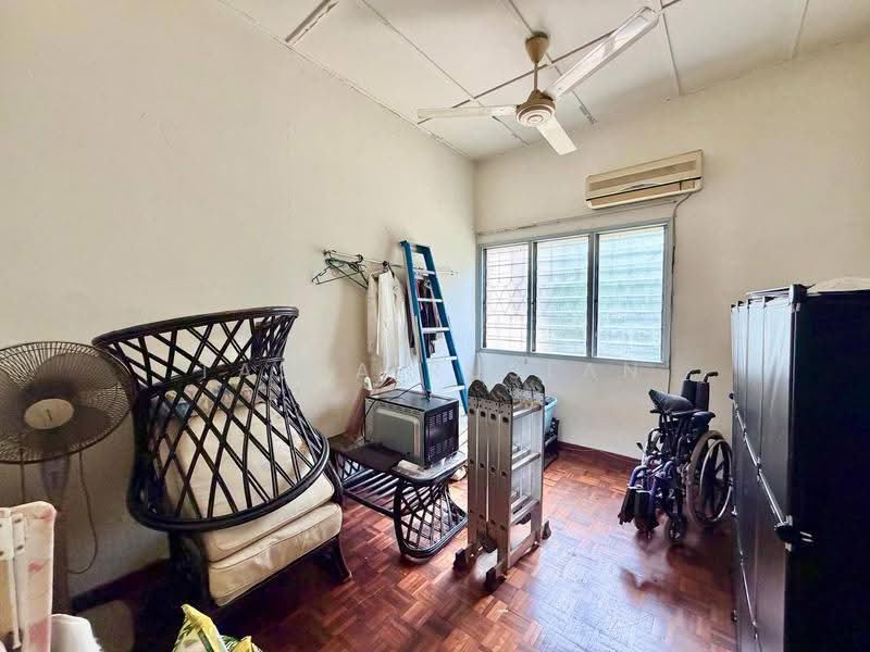 2-storey Terraced House for Sale in Taman Bukit Teratai (Ampang) - Tasya Ruslan - PropertyGuru.com.my