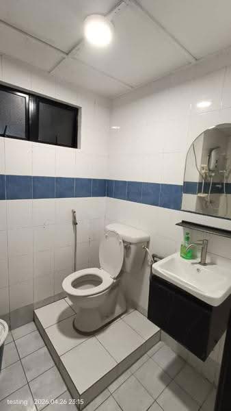 Apartment for Rent at Anjung Hijau (Greenfields) - Vincent Chye - Bathroom - PropertyGuru.com.my