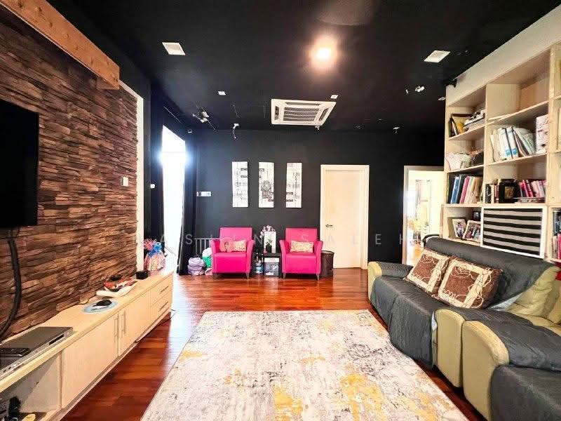 Bungalow House untuk Dijual di Seksyen U9 (Shah Alam) - Haslin Saleh - Living Room - PropertyGuru.com.my