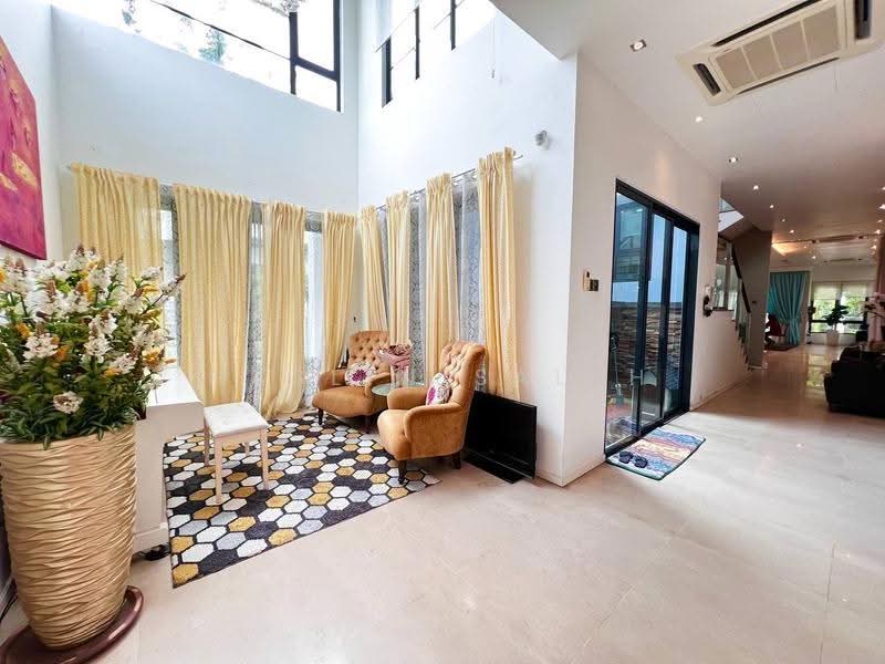 Bungalow House untuk Dijual di Seksyen U9 (Shah Alam) - Haslin Saleh - Living Room - PropertyGuru.com.my
