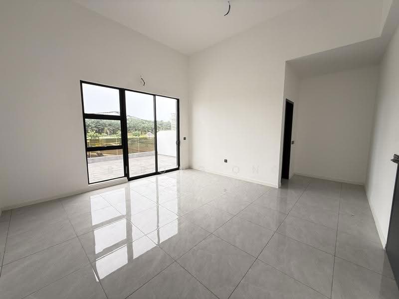 2-storey Terraced House for Sale in Bukit Katil (Melaka) - Bibong Ong - Living Room - PropertyGuru.com.my