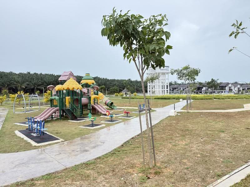 2-storey Terraced House for Sale in Bukit Katil (Melaka) - Bibong Ong - Exterior - PropertyGuru.com.my