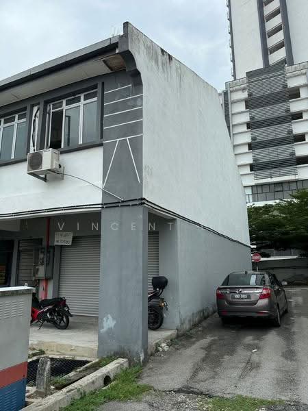Shop for Rent in Taman Lestari Perdana (Seri Kembangan) - Vincent Lee - Exterior - PropertyGuru.com.my