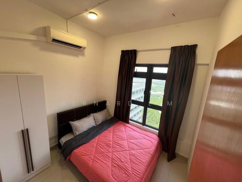 Kondominium untuk Dijual di Meridin Suites @ The Meridin - Bernard Lim - Bedroom - PropertyGuru.com.my