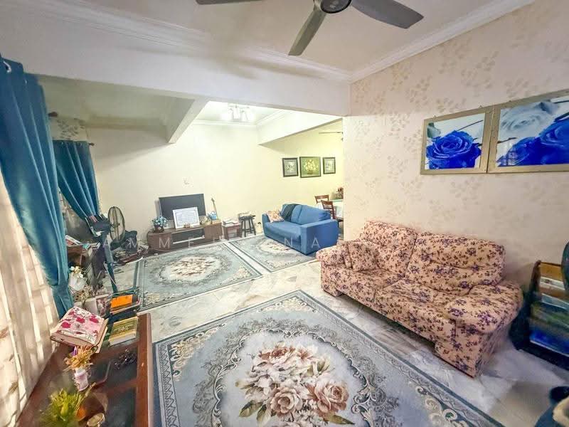 2-storey Terraced House for Sale in Bandar Tun Hussein Onn (Cheras) - Ammeer Nadzrai - Living Room - PropertyGuru.com.my