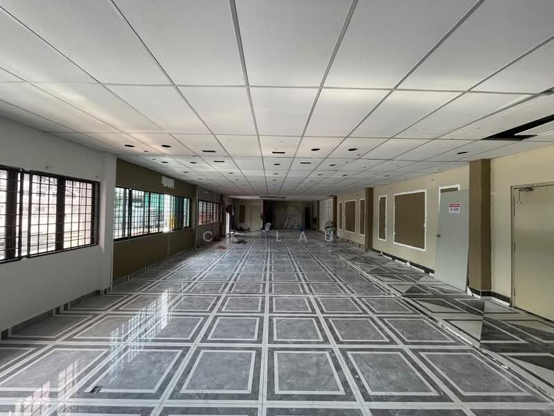 Warehouse for Rent in Batu Caves (Selangor) - Ck Lau - Interior - PropertyGuru.com.my