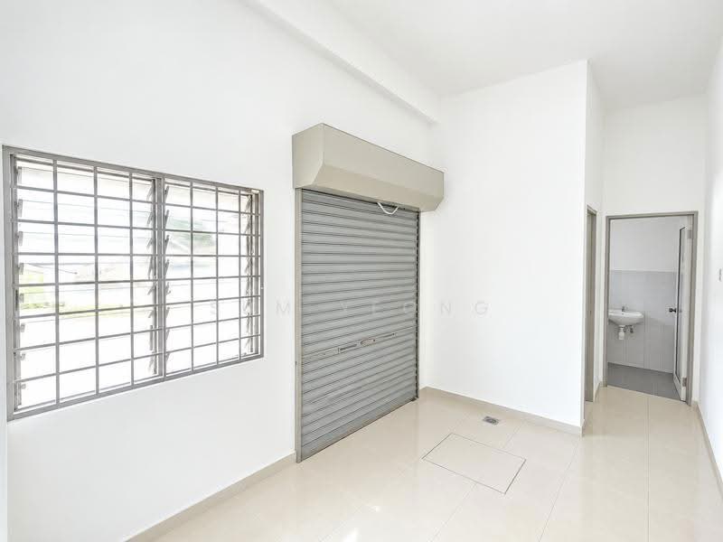 Shop for Rent in Kampung Sungai Chua (Kajang) - Sum Yeong - Interior - PropertyGuru.com.my
