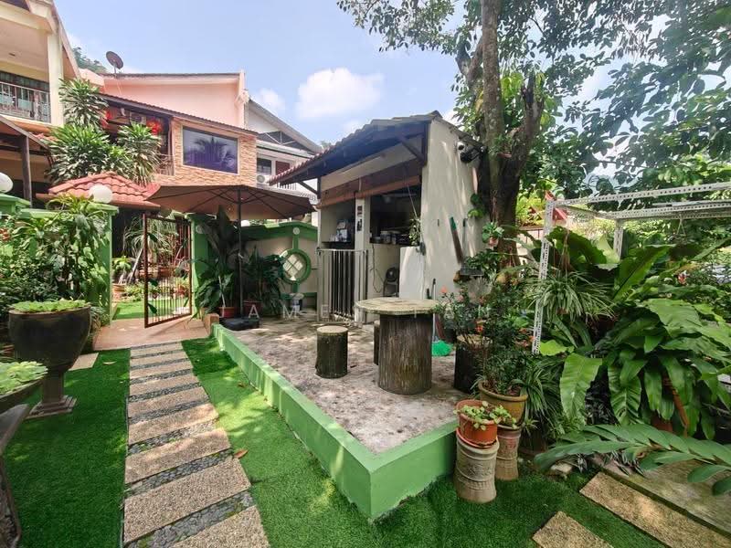 2.5-storey Terraced House for Sale in Taman Melawati (Ulu Kelang) - James Tan - Garden - PropertyGuru.com.my