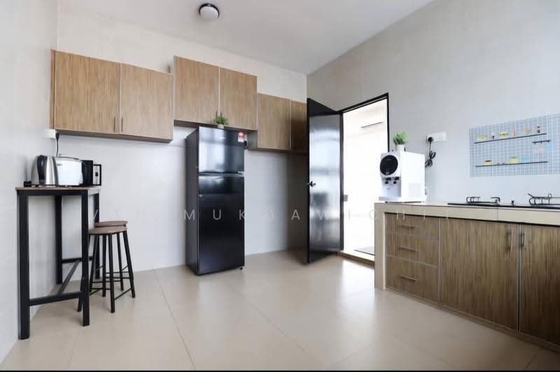 Zero-Lot Bungalow for Rent in Kajang (Selangor) - Vin Mukdawichit - Kitchen - PropertyGuru.com.my