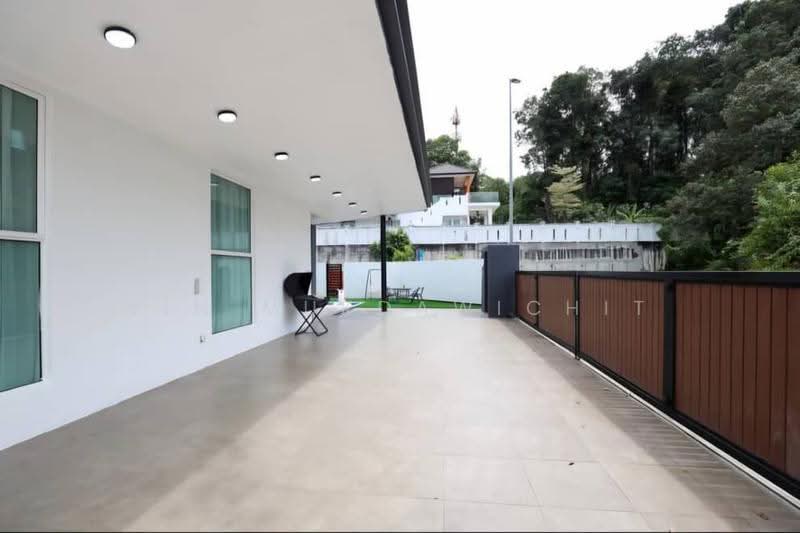 Zero-Lot Bungalow for Rent in Kajang (Selangor) - Vin Mukdawichit - Exterior - PropertyGuru.com.my