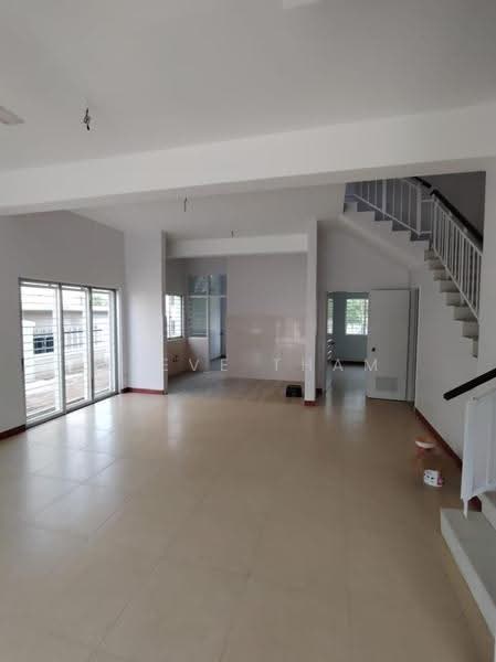 Rumah Teres 2-Tingkat untuk Dijual di D'alpinia (Puchong) - Steve Tham - Living Room - PropertyGuru.com.my