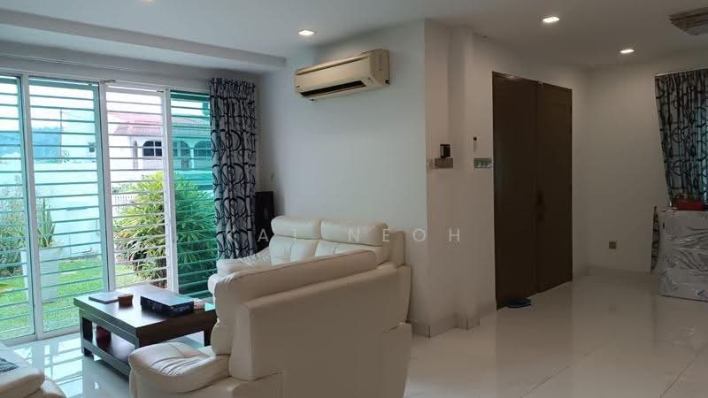 2-storey Terraced House for Sale in Jalan Ipoh (Kuala Lumpur) - KAT NEOH - Living Room - PropertyGuru.com.my