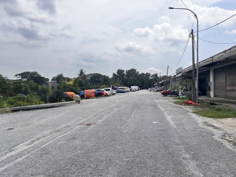 Factory for Sale in Rawang (Selangor) - Stephanie . - Exterior - PropertyGuru.com.my