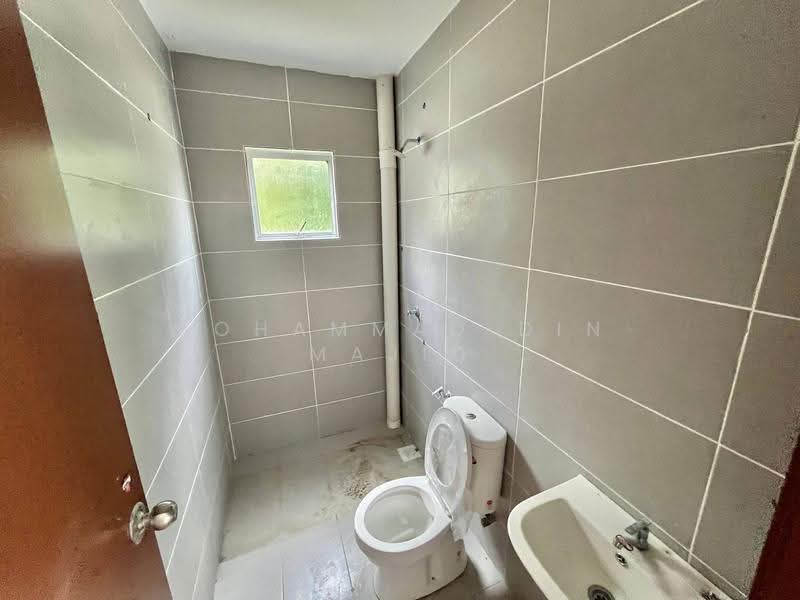 Rumah Berkembar untuk Dijual di Shah Alam (Selangor) - Mohammad Din Majid - PropertyGuru.com.my