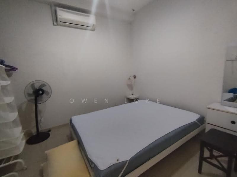 Kediaman Servis untuk Disewa di Centrestage Designer Suite - Owen Loke - Bedroom - PropertyGuru.com.my