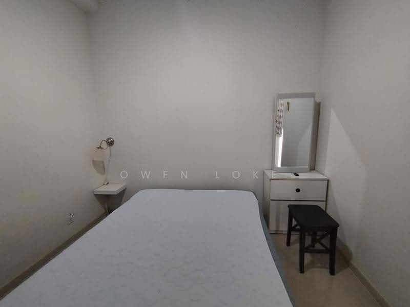 Kediaman Servis untuk Disewa di Centrestage Designer Suite - Owen Loke - Bedroom - PropertyGuru.com.my