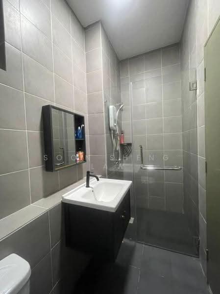 Pangsapuri untuk Dijual di Idaman Abadi - Soon Sheng Law - Bathroom - PropertyGuru.com.my